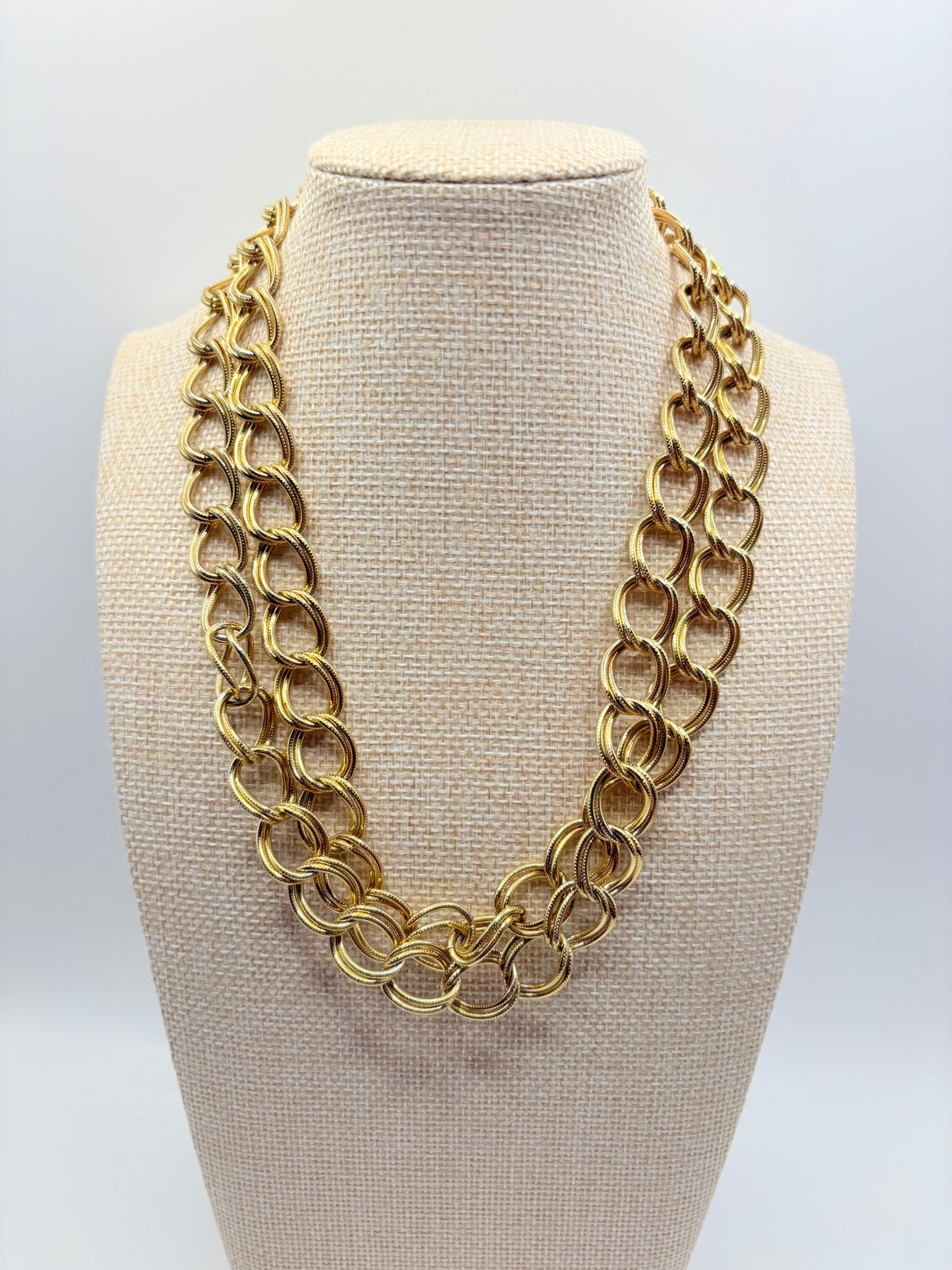 Vintage Textured Double-Link Opera Chain 36 inches