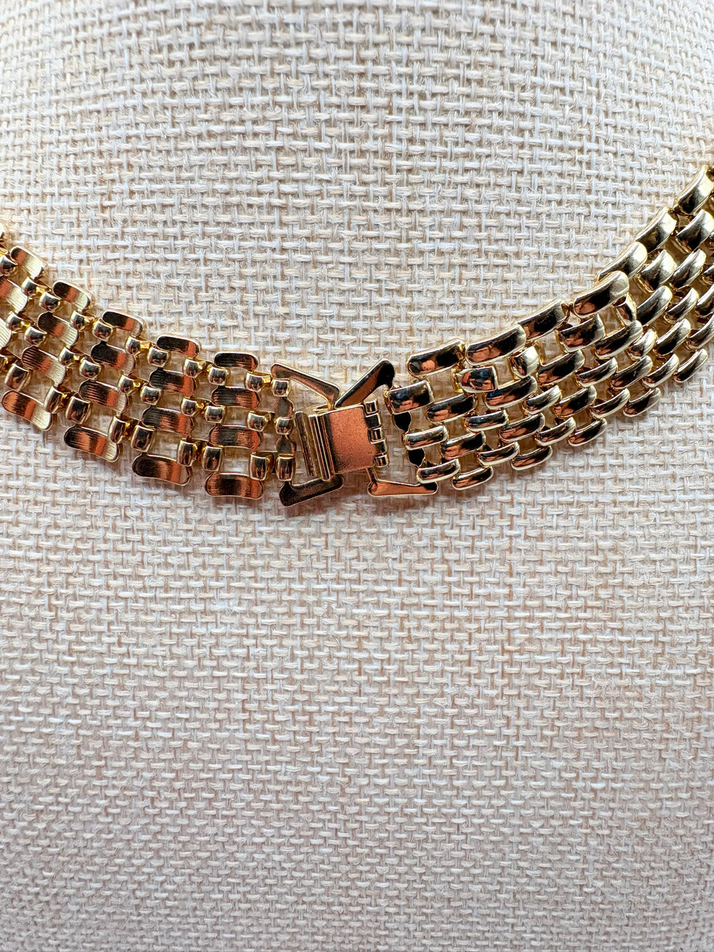 Vintage Bold Panther Link Collar 18 inches