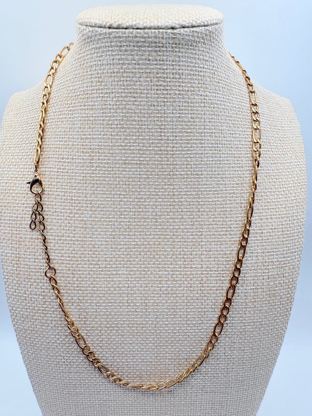 Vintage Delicate Figaro Chain 18 inches