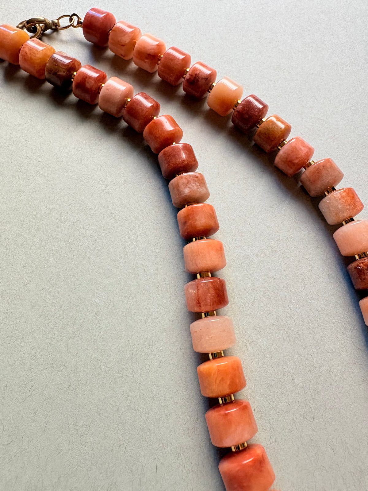 Rojo Agate Heishi Necklace