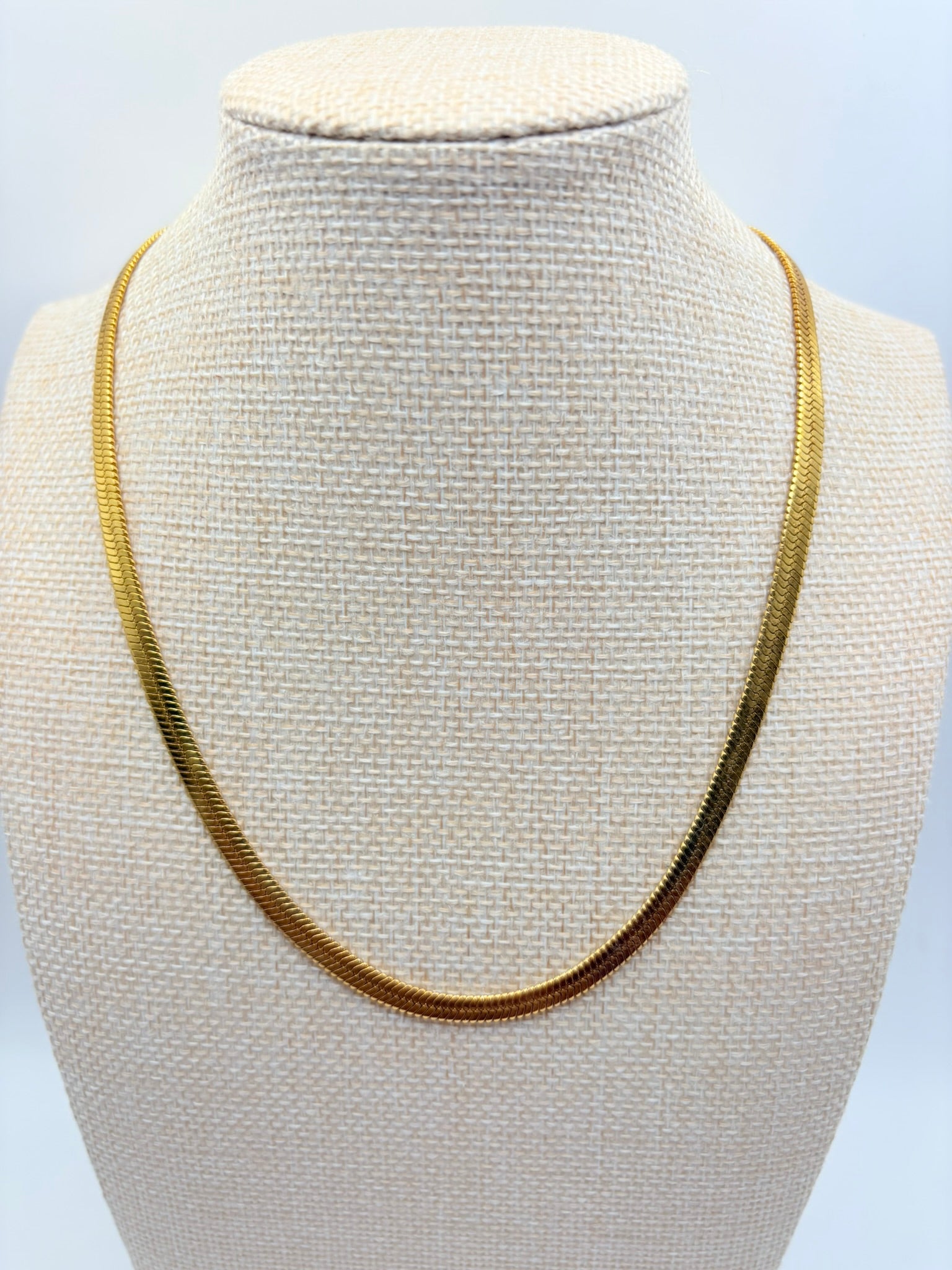 Vintage Bold Herringbone Chain 16.5 inches D
