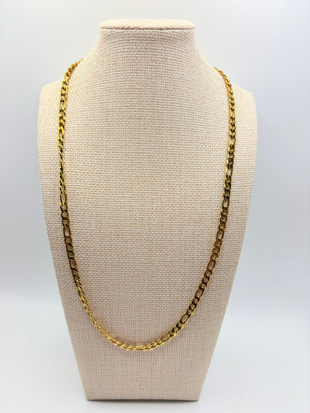 Vintage Classic Figaro Chain A 24 inches