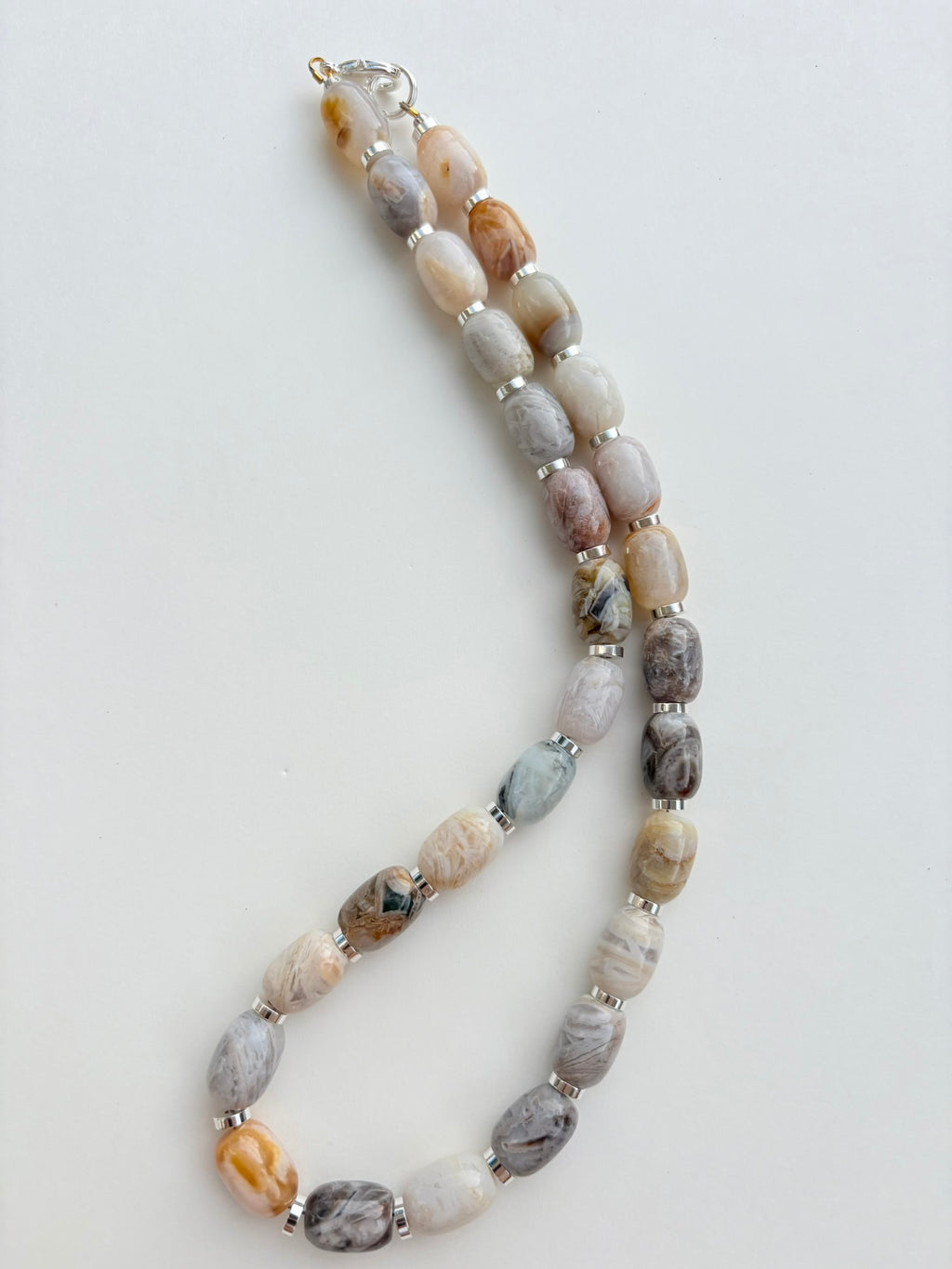 Vintage Bamboo Leaf Agate Barrel Necklace
