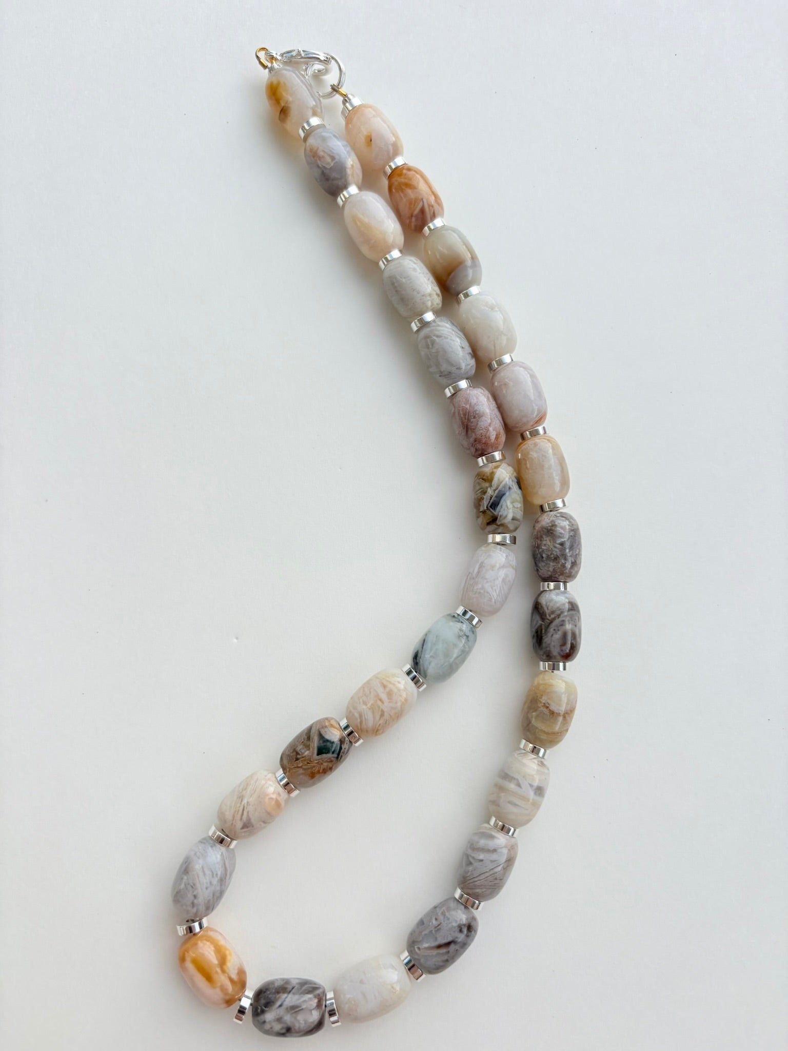 Vintage Bamboo Leaf Agate Barrel Necklace