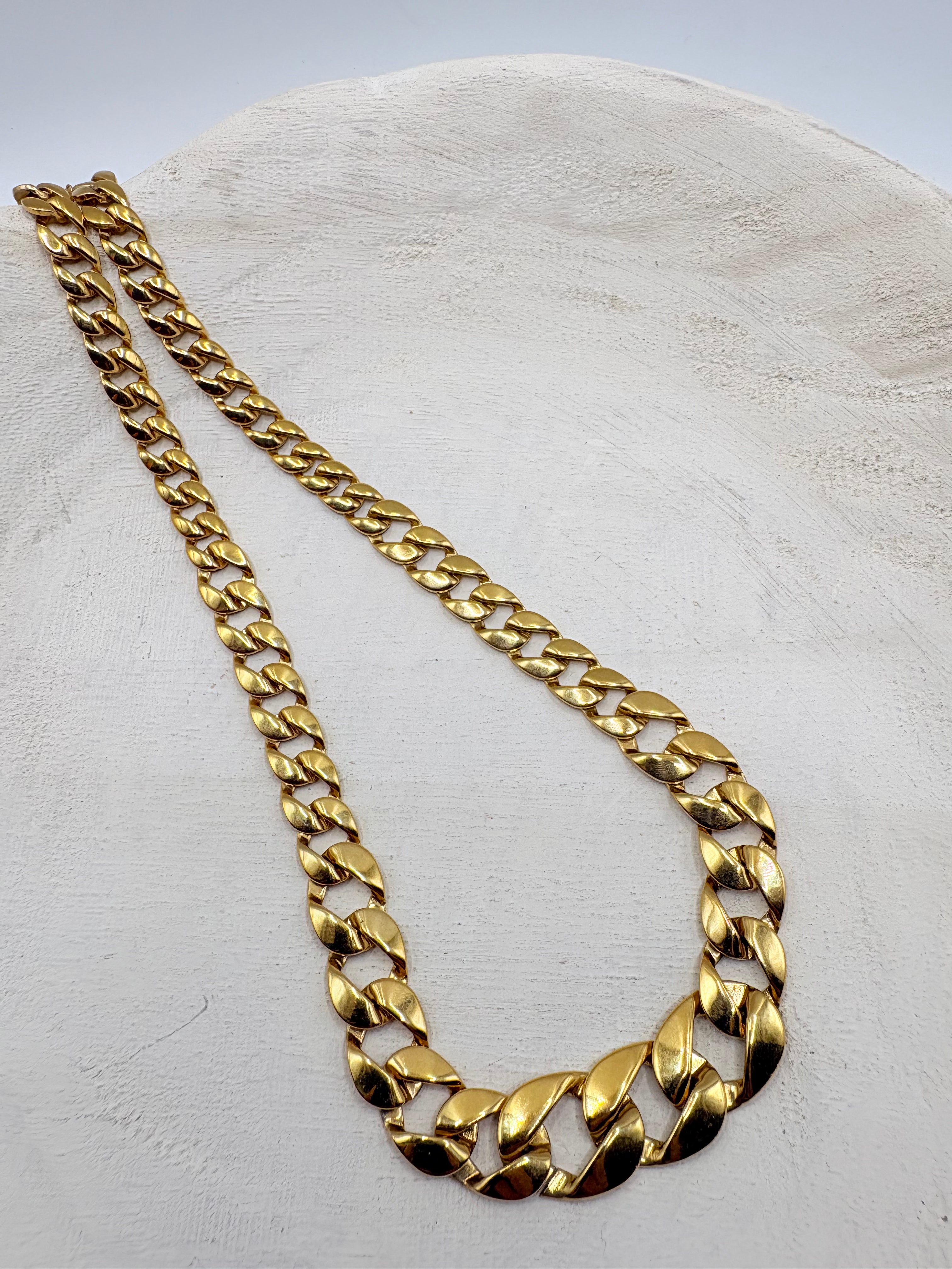 Vintage Bold Graduated Monet Curb Chain 17.5 inches