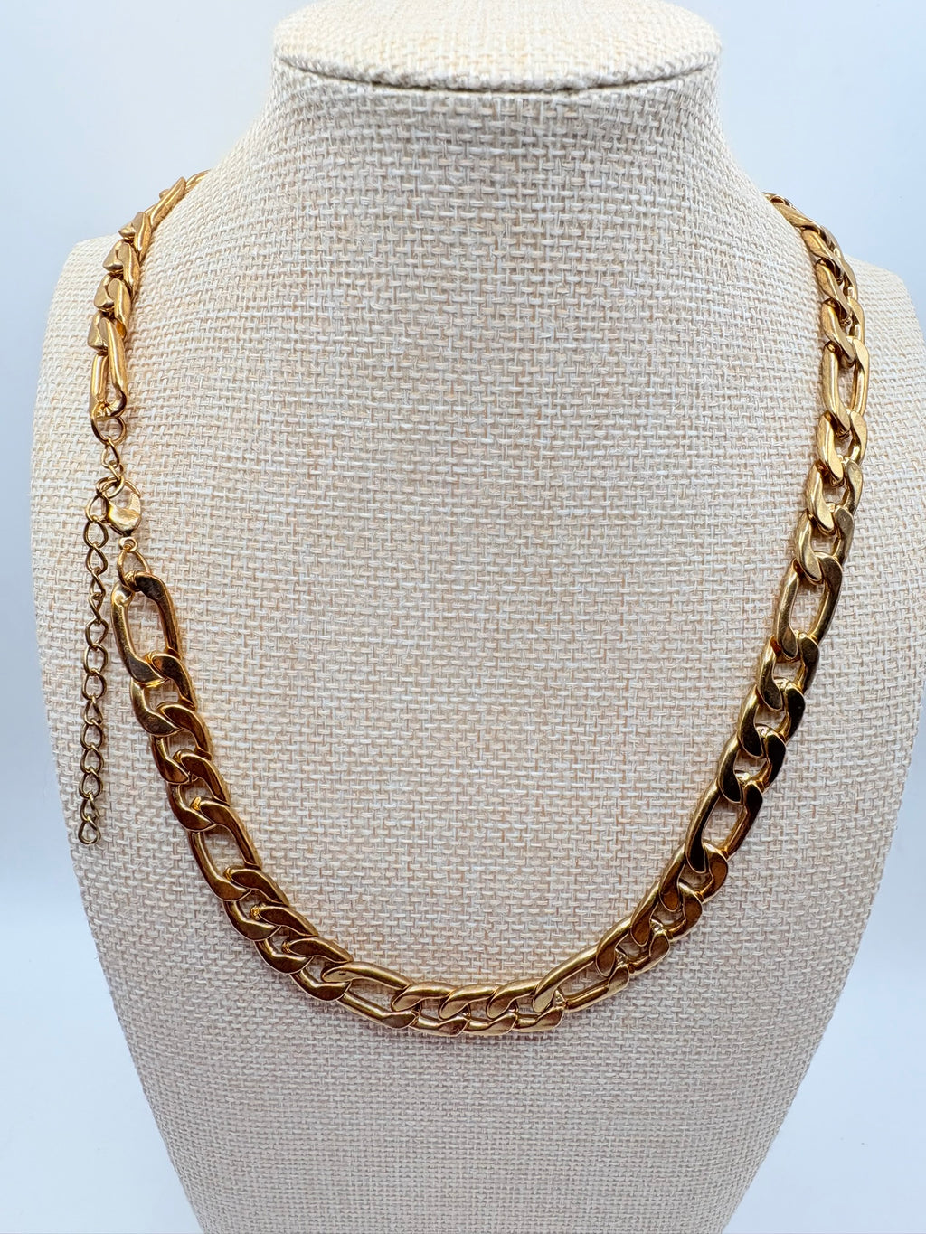 Vintage Chunky Bold Figaro Chain 19 inches