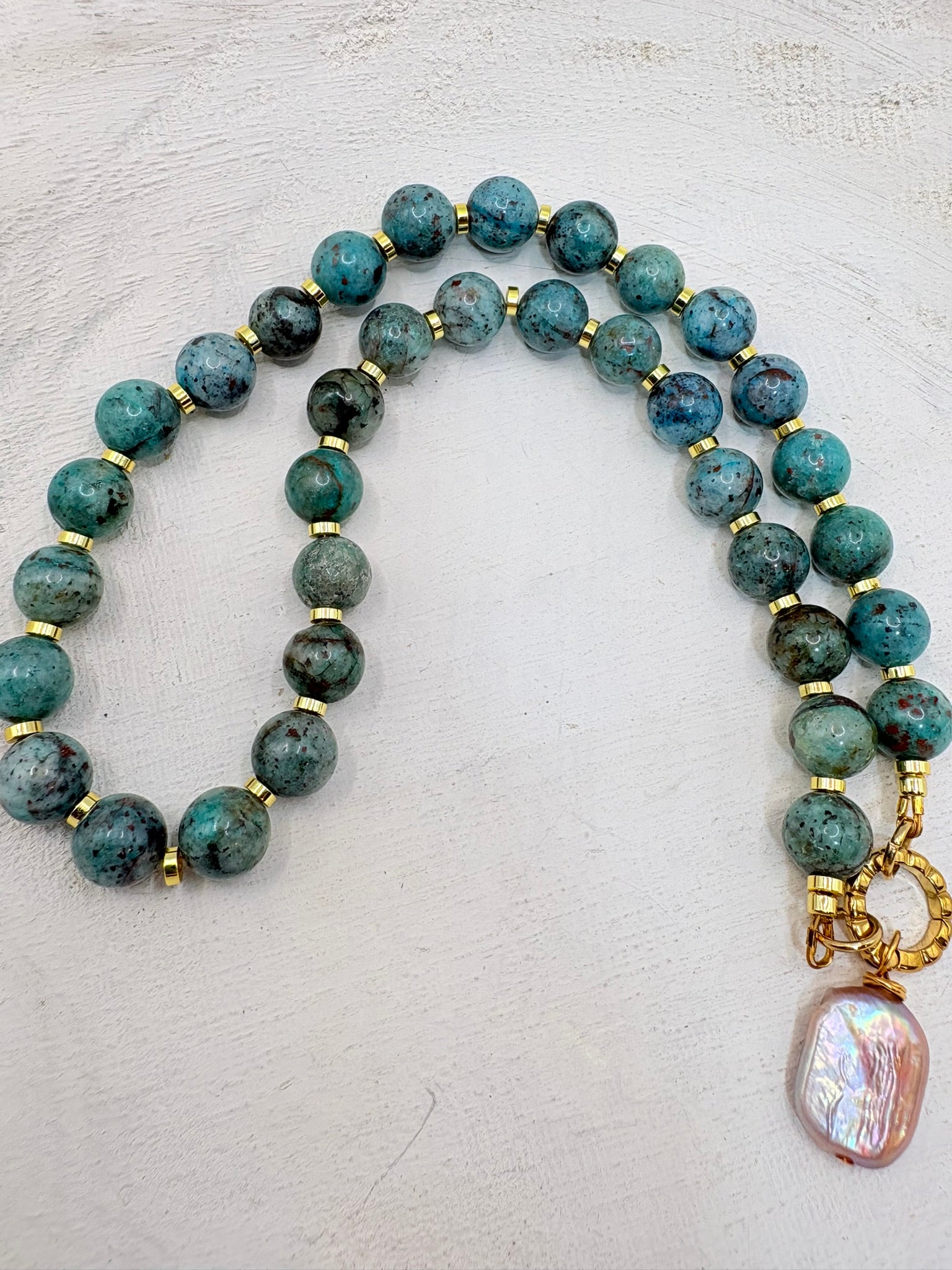 Cuprite Necklace with Purple Pearl Pendant