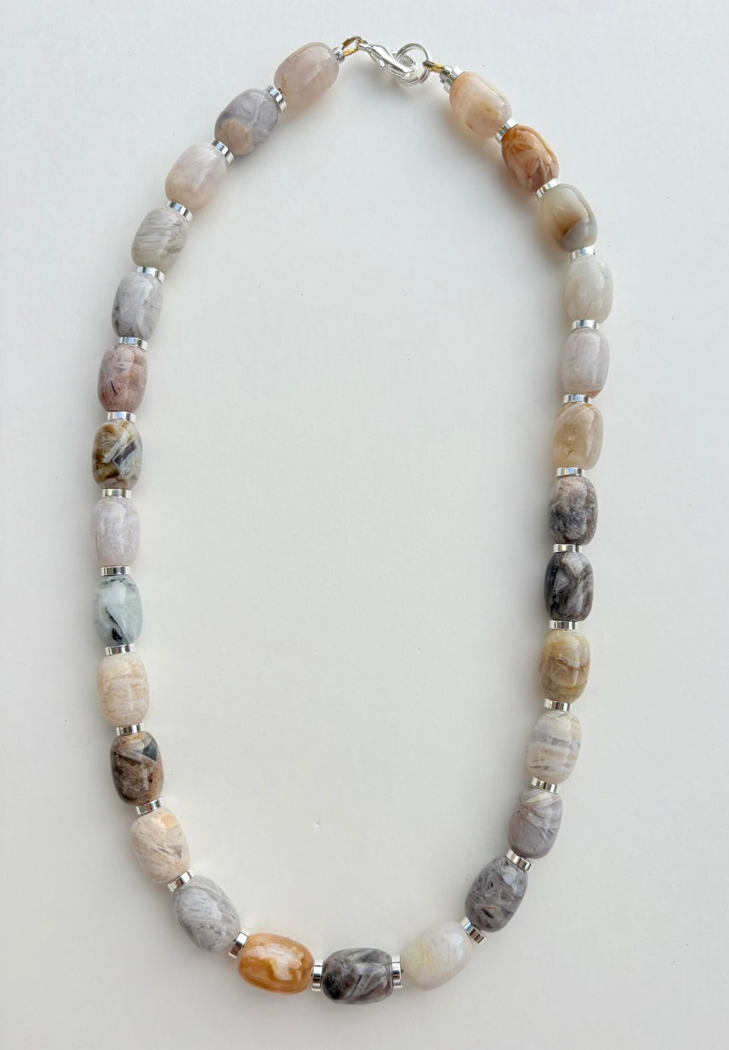 Vintage Bamboo Leaf Agate Barrel Necklace