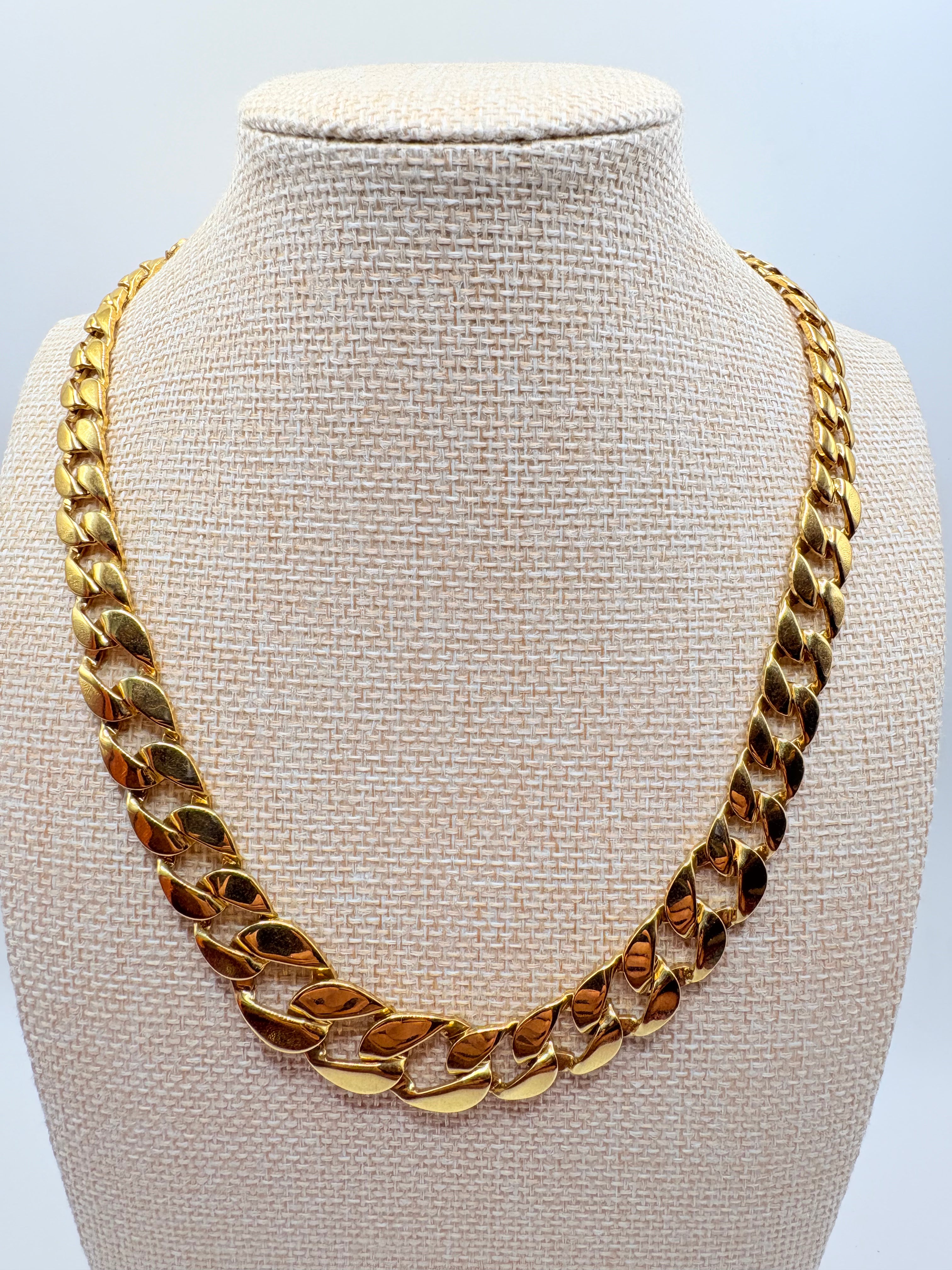 Vintage Bold Graduated Monet Curb Chain 17.5 inches