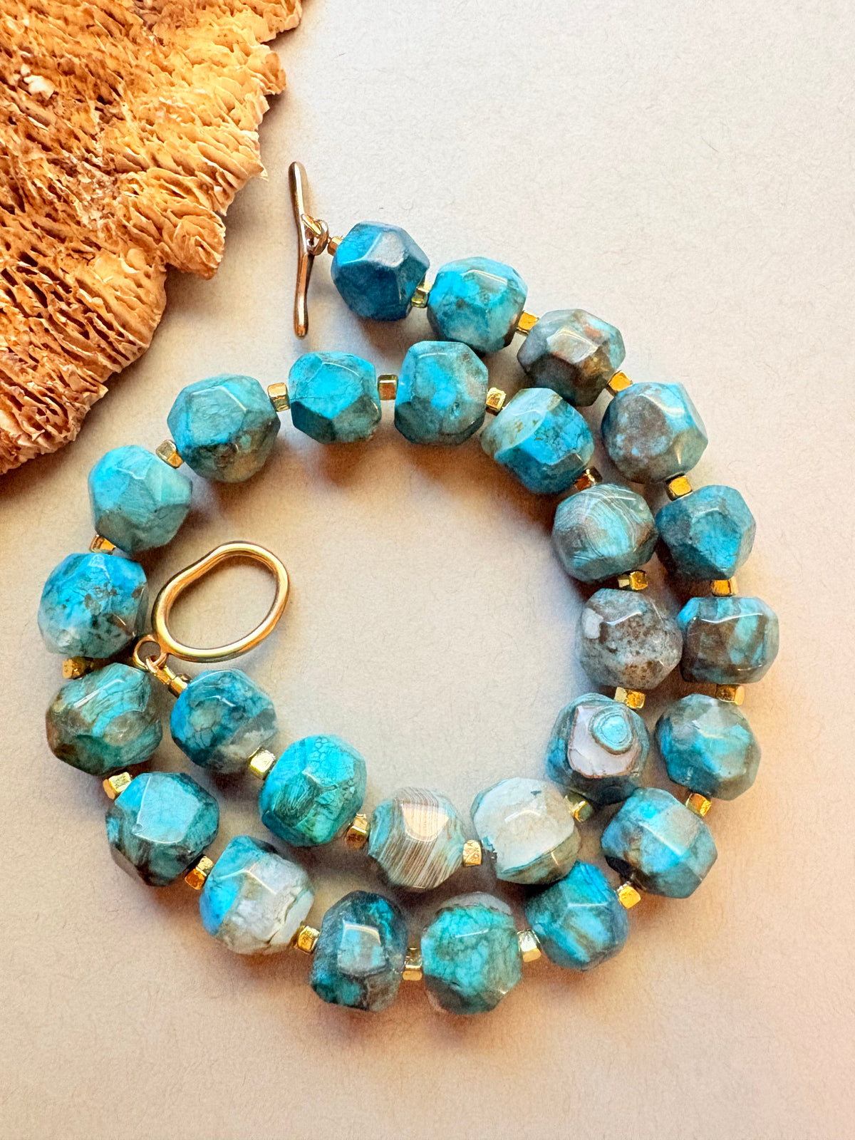 Faceted Bright Blue Agate Beaded Necklace